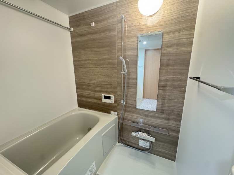 ��ʌ��z�J�s�ԎR���R���ڂ̃A�p�[�g�̃o�X