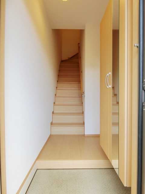 ��ʌ��������܎s��΋���R���ڂ̃A�p�[�g�̌���