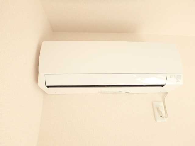 ��ʌ��������܎s���搼��{�R���ڂ̃A�p�[�g�̂��̑��ݔ�