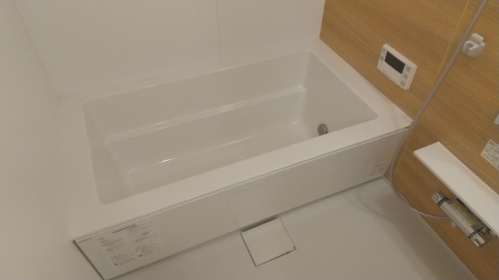 ��ʌ��z�J�s���C�N�^�E���U���ڂ̃A�p�[�g�̃o�X