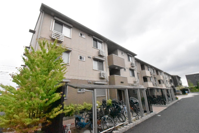 ��ʌ��z�J�s���C�N�^�E���U����35-3�̃A�p�[�g�̌����O��