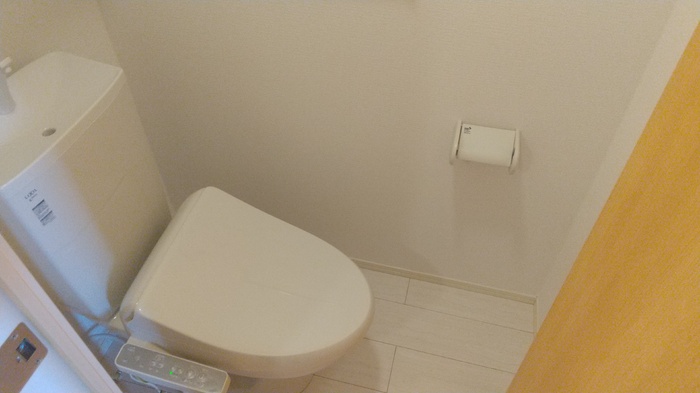 ��ʌ��z�J�s���C�N�^�E���U���ڂ̃A�p�[�g�̃g�C��