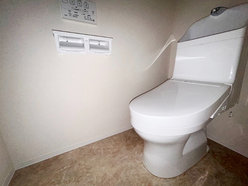 ��ʌ��������܎s�k��y�C���Q���ڂ̃A�p�[�g�̃g�C��