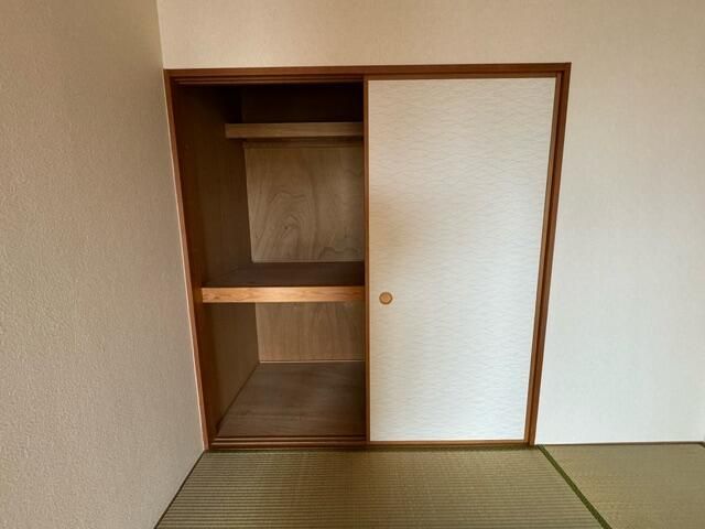 ��ʌ��z�J�s���������̃}���V�����̎��[