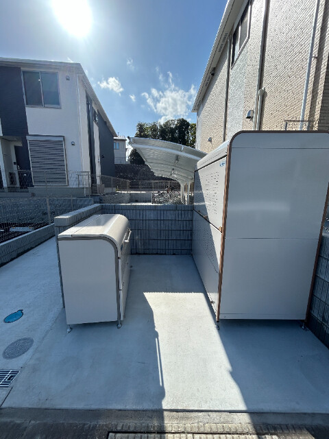 ��ʌ��������܎s���搼��{�Q���ڂ̃A�p�[�g�̂��̑�