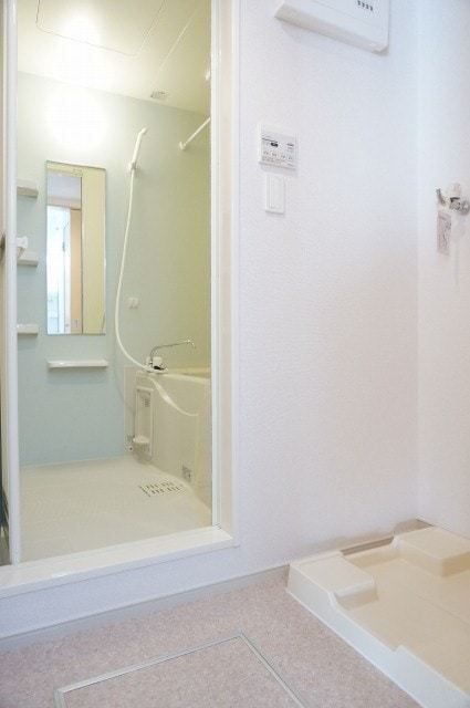 ��ʌ�����s��c�{�̃A�p�[�g�̂��̑�