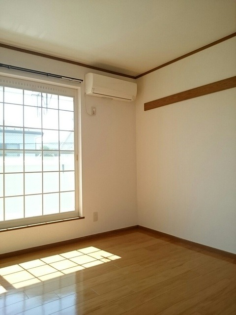 ��ʌ��������܎s��΋�厚�{�h�̃A�p�[�g�̋��ԁE���r���O