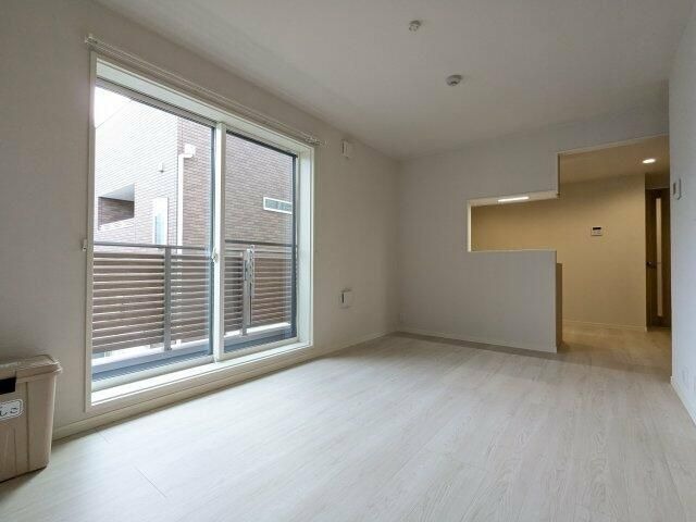 ��ʌ��������܎s��{���Ԓ��Q���ڂ̃}���V�����̋��ԁE���r���O