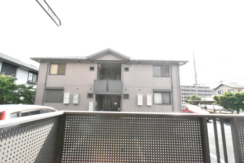 ��ʌ�����s������U���ڂ̃A�p�[�g�̂��̑�