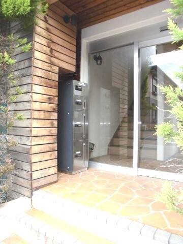 ��ʌ��z�J�s���z�J�R���ڂ̃}���V�����̃G���g�����X