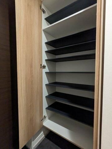 ��ʌ��������܎s��{���Ԓ��Q���ڂ̃}���V�����̌���