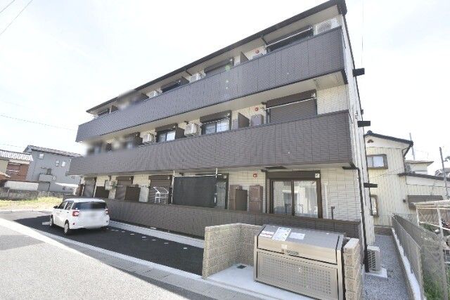 ��ʌ��������܎s�k����i���Q����240-1�̃A�p�[�g�̌����O��