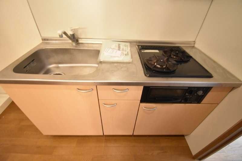 ��ʌ��������܎s�Y�a���ՂP�O���ڂ̃}���V�����̃L�b�`��