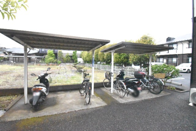 ��ʌ�����s�˒˂R���ڂ̃A�p�[�g�̂��̑�