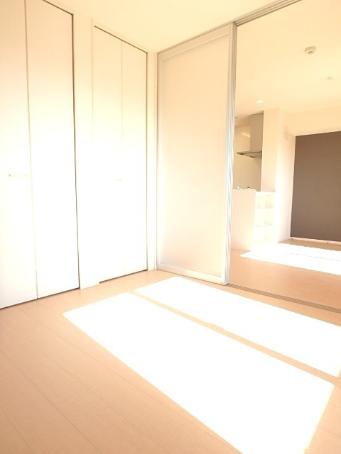 ��ʌ��������܎s����厚�w��̃A�p�[�g�̂��̑������E�X�y�[�X