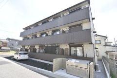 ��ʌ��������܎s�k����i���Q����240-1�̃A�p�[�g�̌����O��