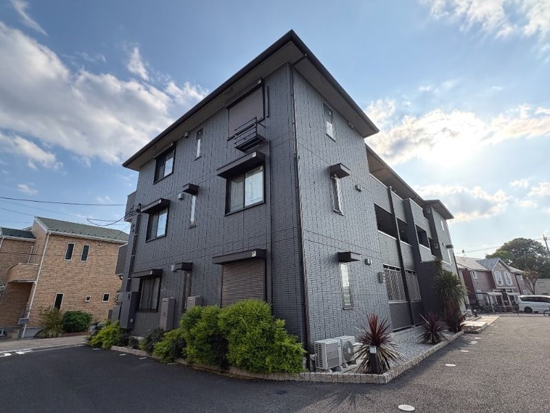 ��ʌ�����s�厚����2194-1�̃A�p�[�g�̌����O��