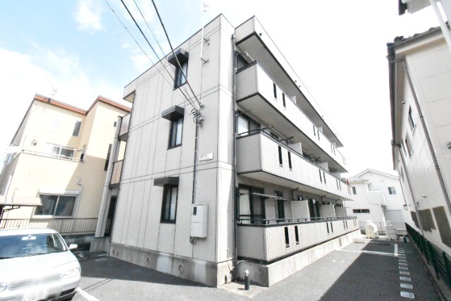 ��ʌ��z�J�s�ԎR���P���ڂ̃A�p�[�g�̌����O��