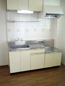 ��ʌ��������܎s��΋���R���ڂ̃A�p�[�g�̃L�b�`��