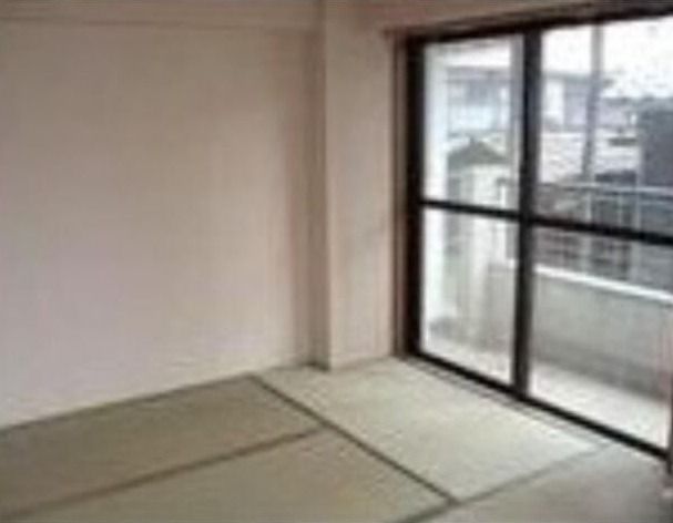 ��ʌ��������܎s�Y�a��̉ƂU���ڂ̃}���V�����̂��̑������E�X�y�[�X