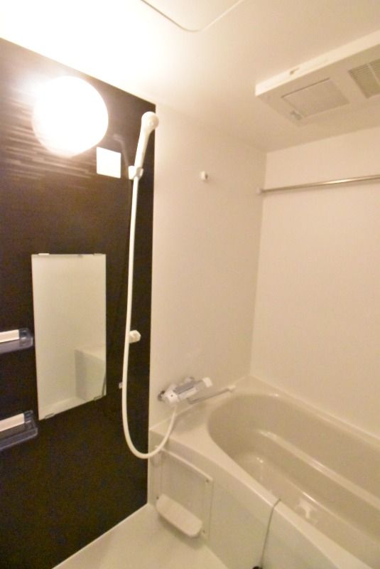 ��ʌ��z�J�s�z���J�Q���ڂ̃}���V�����̃o�X