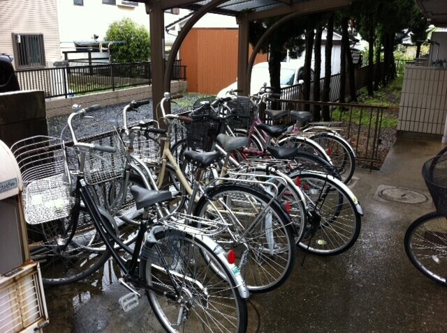 ��ʌ��������܎s�Y�a��̉ƂU���ڂ̃}���V�����̂��̑�