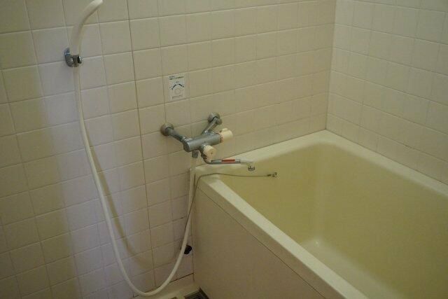 ��ʌ��������܎s�Y�a�撇���R���ڂ̃}���V�����̃o�X