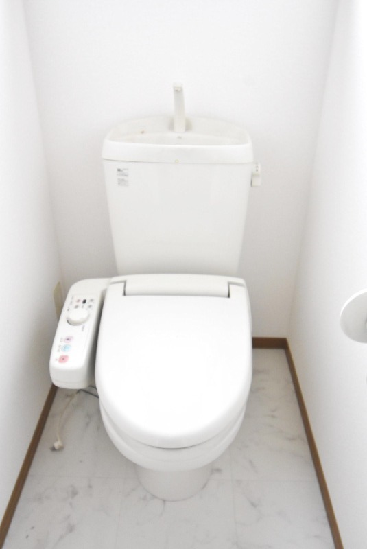 ��ʌ��������܎s��{��O���P���ڂ̃e���X�n�E�X�̃g�C��