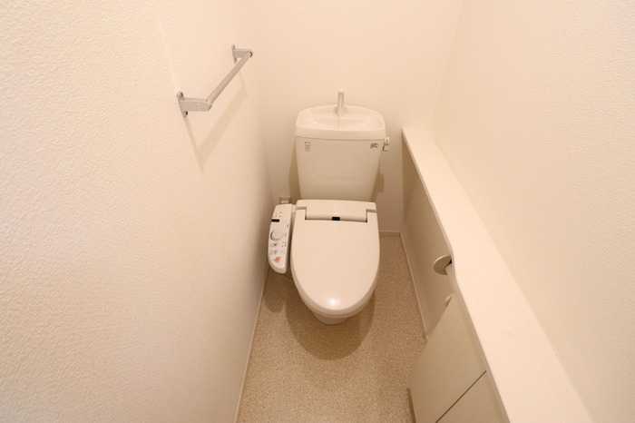 ��ʌ��z�J�s�{�{���S���ڂ̃A�p�[�g�̃g�C��