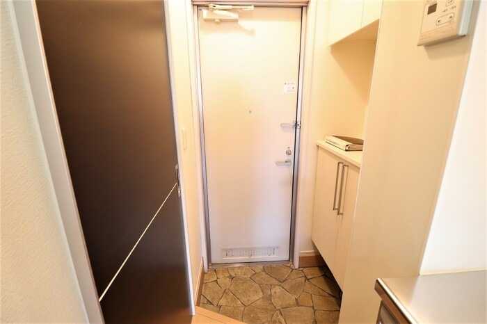 ��ʌ��z�J�s�{�{���S���ڂ̃A�p�[�g�̌���