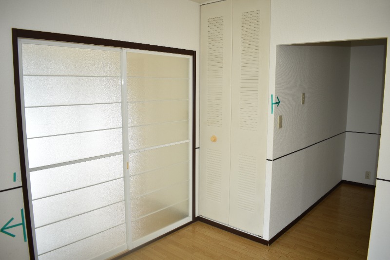 ��ʌ��������܎s�����攪���q�S���ڂ̃}���V�����̋��ԁE���r���O