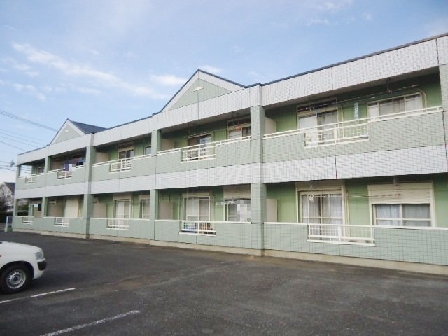 ��ʌ�����s�厚�����̃}���V�����̒��ԏ�