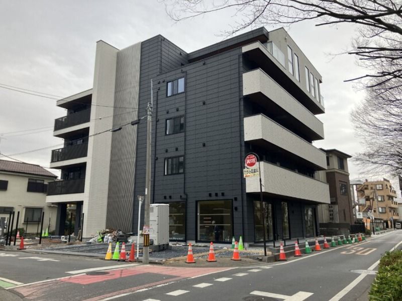 ��ʌ��������܎s��{�擌���Q���ڂ̃}���V�����̌����O��