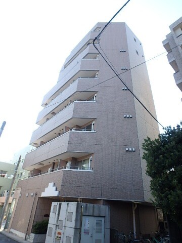 ��ʌ��������܎s��{��{���Q���ڂ̃}���V�����̌����O��