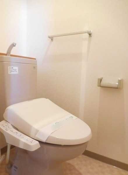 ��ʌ��������܎s��{��{���Q���ڂ̃}���V�����̃g�C��