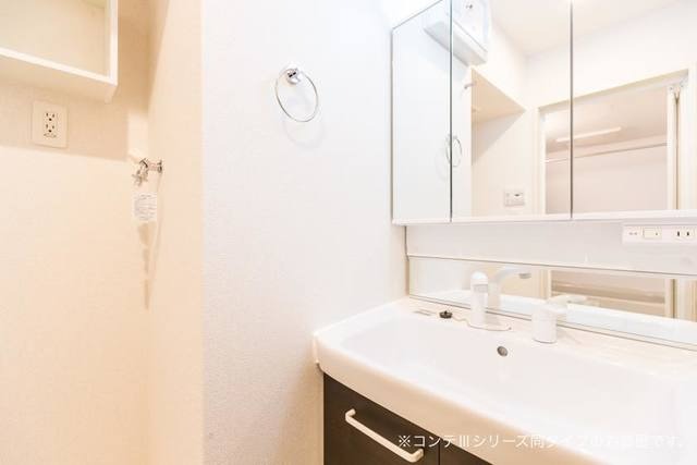 ��ʌ��������܎s�΋擌�Y�a�Q���ڂ̃A�p�[�g�̐��ʏ�