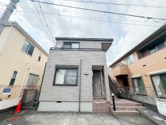 ��ʌ��������܎s������{�����U����8-18�̃}���V�����̌����O��