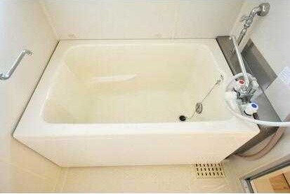 ��ʌ��������܎s������厚��J�̃}���V�����̃o�X