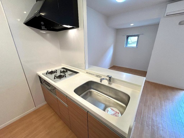 ��ʌ�����s�˒˓�R���ڂ̃}���V�����̃L�b�`��