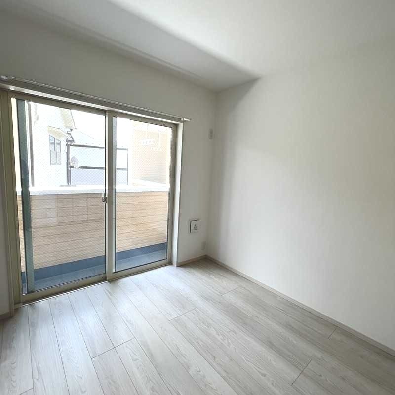 ��ʌ��������܎s������x�蒬�̃A�p�[�g�̋��ԁE���r���O