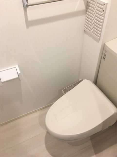 ��ʌ��������܎s�΋�����R���ڂ̃A�p�[�g�̃g�C��