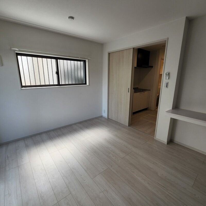 ��ʌ��������܎s�������a�c���Q���ڂ̃A�p�[�g�̂��̑������E�X�y�[�X