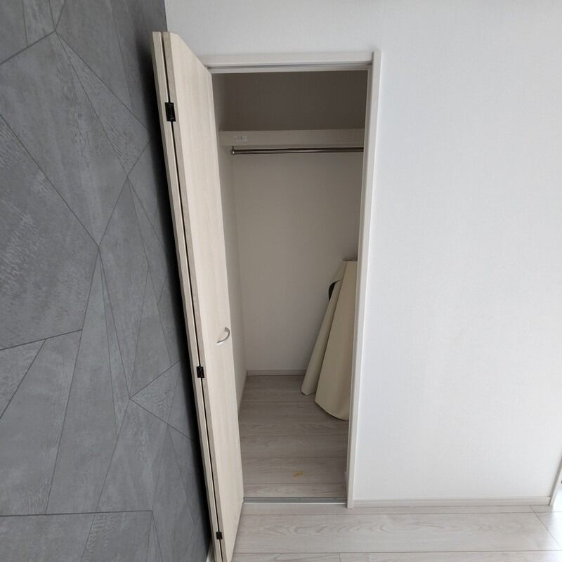 ��ʌ��������܎s�������a�c���Q���ڂ̃A�p�[�g�̎��[