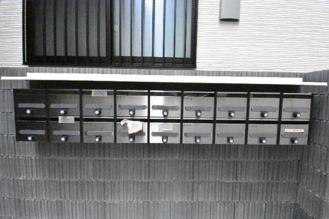 ��ʌ��������܎s�������a�c���Q���ڂ̃A�p�[�g�̂��̑�