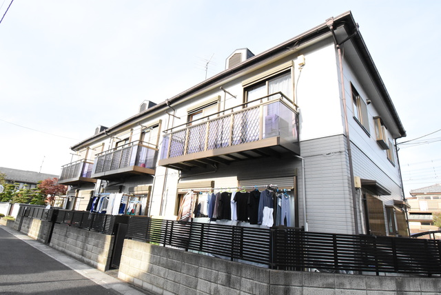 ��ʌ��������܎s����厚���m��̃A�p�[�g�̌����O��