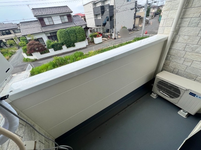 ��ʌ��������܎s������厚�@���̃A�p�[�g�̃o���R�j�[