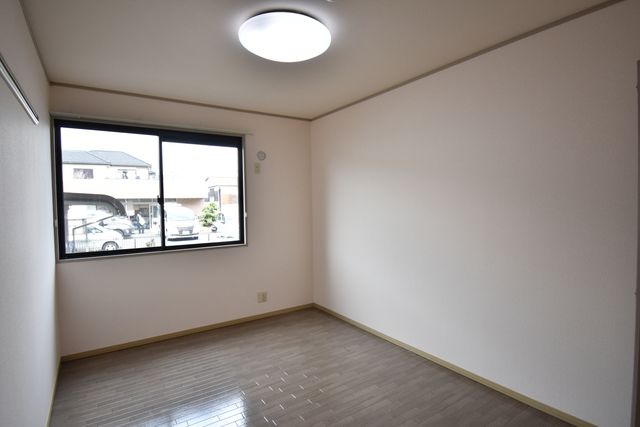 ��ʌ��������܎s�k��g�쒬�P���ڂ̃A�p�[�g�̂��̑������E�X�y�[�X