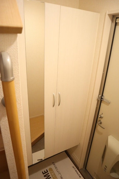 ��ʌ�����s�厚������̃A�p�[�g�̌���