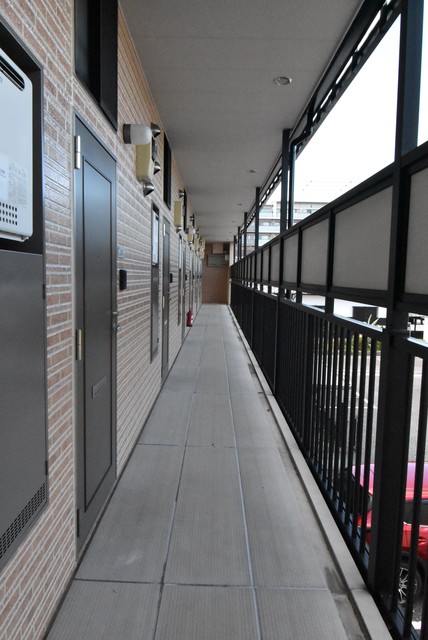 ��ʌ�����s������U���ڂ̃A�p�[�g�̂��̑�