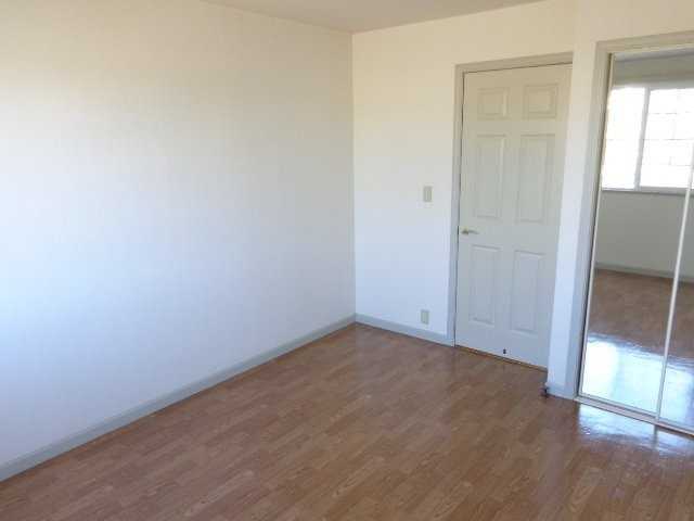 ��ʌ��������܎s��΋���Q���ڂ̃A�p�[�g�̐Q��